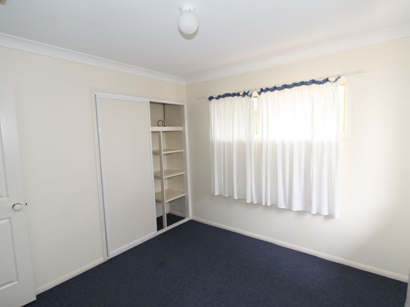 2/222 Borilla Street, Emerald QLD 4720