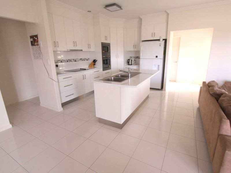 1/62 Gladstone Street, Emerald QLD 4720