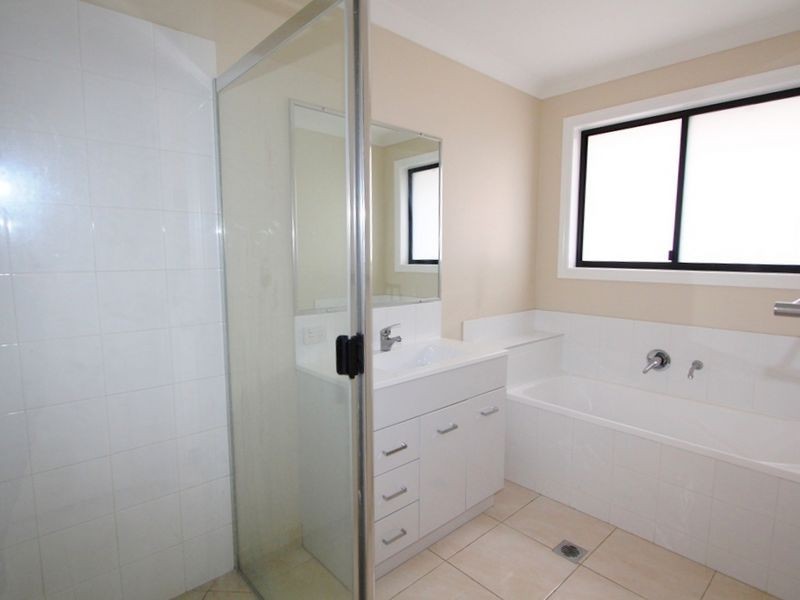 48 Wright Street, Emerald QLD 4720