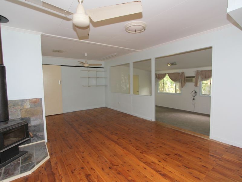 4 Zircon Ave, Emerald QLD 4720