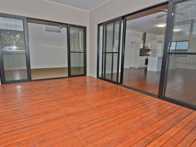 5 Ivers Place, Emerald QLD 4720