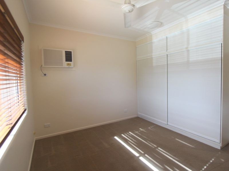 7 Thomas Place, Emerald QLD 4720