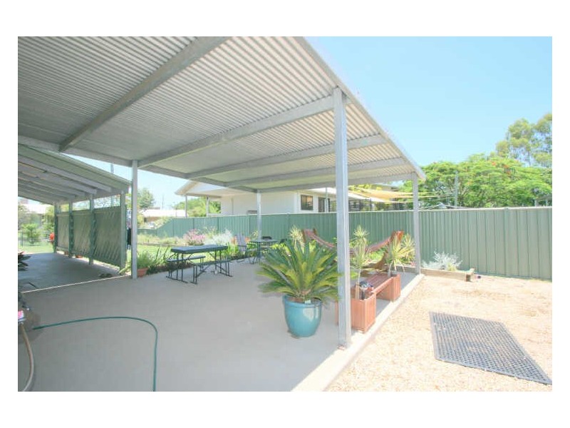 4 Fysh Street, Emerald QLD 4720