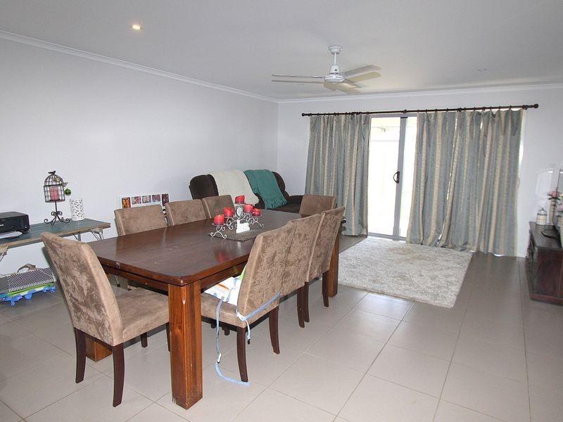 2/40 Moriarty Street, Emerald QLD 4720