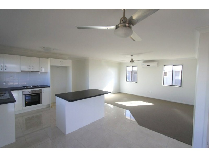 5 Whitney Street, Emerald QLD 4720