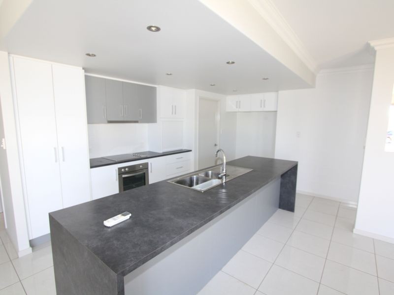 8 Desgrand Street, Emerald QLD 4720