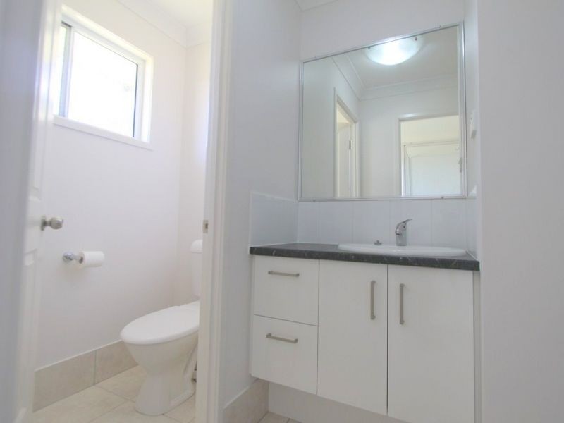 3 Whitney Street, Emerald QLD 4720