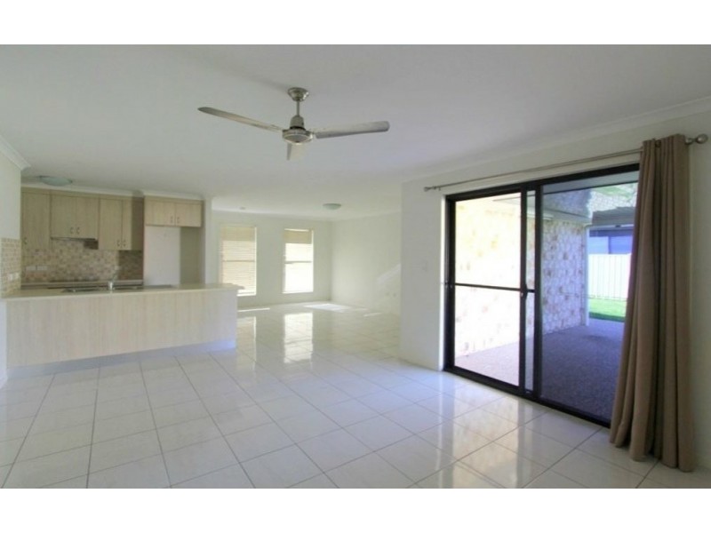 210 Borilla Street, Emerald QLD 4720