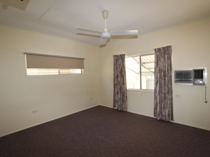 34 Campbell Street, Emerald QLD 4720