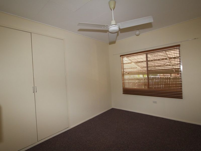 34 Campbell Street, Emerald QLD 4720