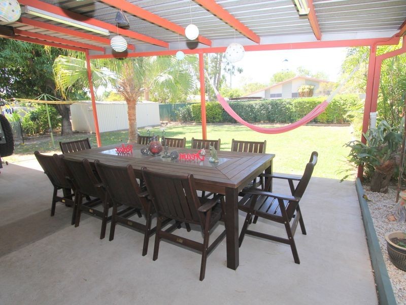 19 Mellish Crescent, Emerald QLD 4720