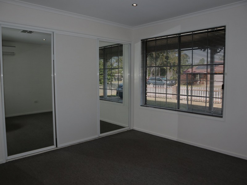 9 Bauhinia Ct, Emerald QLD 4720