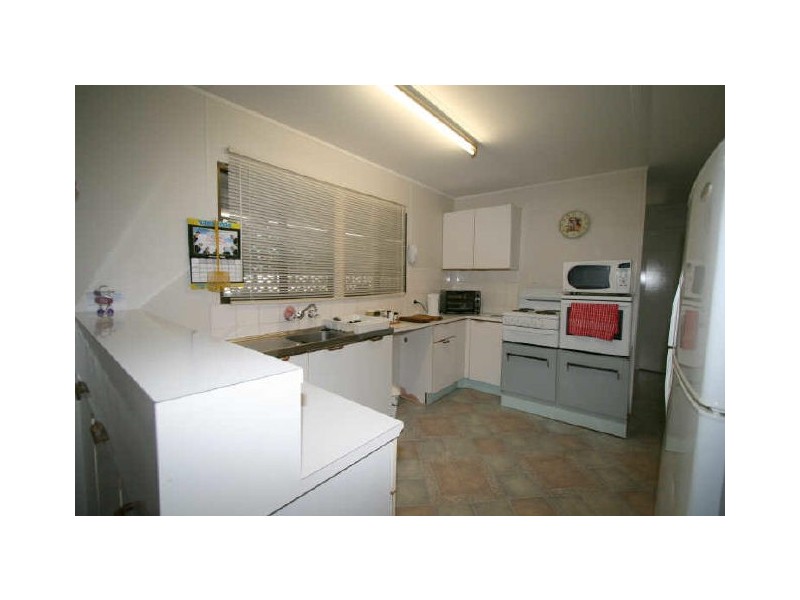 25 Harris Street, Emerald QLD 4720