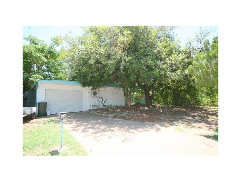 25 Harris Street, Emerald QLD 4720