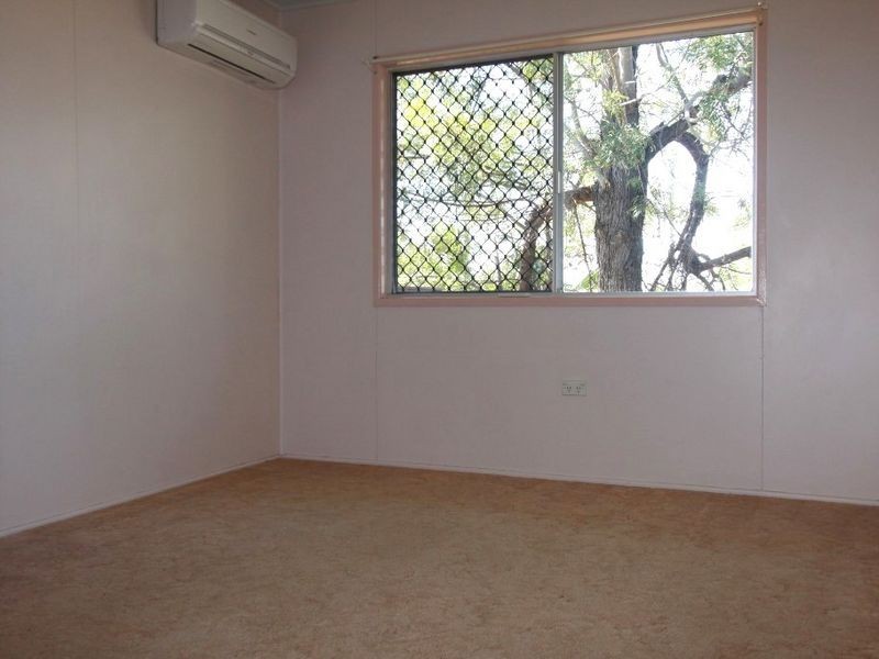 3 Huntley Street, Capella QLD 4723