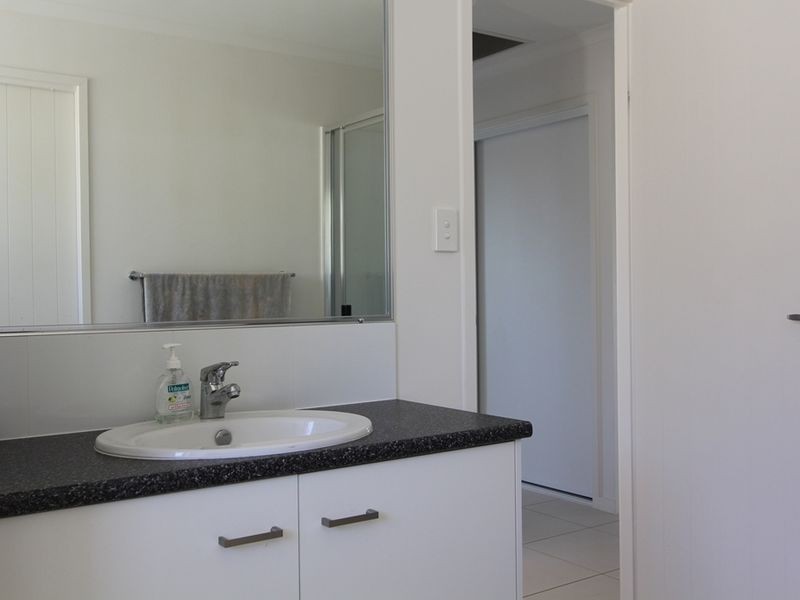 24 Kassidy Street, Emerald QLD 4720