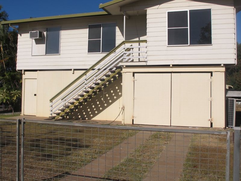 57 Roberts St, Emerald QLD 4720