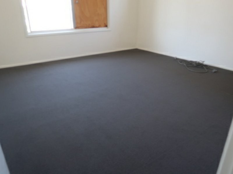 57 Roberts St, Emerald QLD 4720