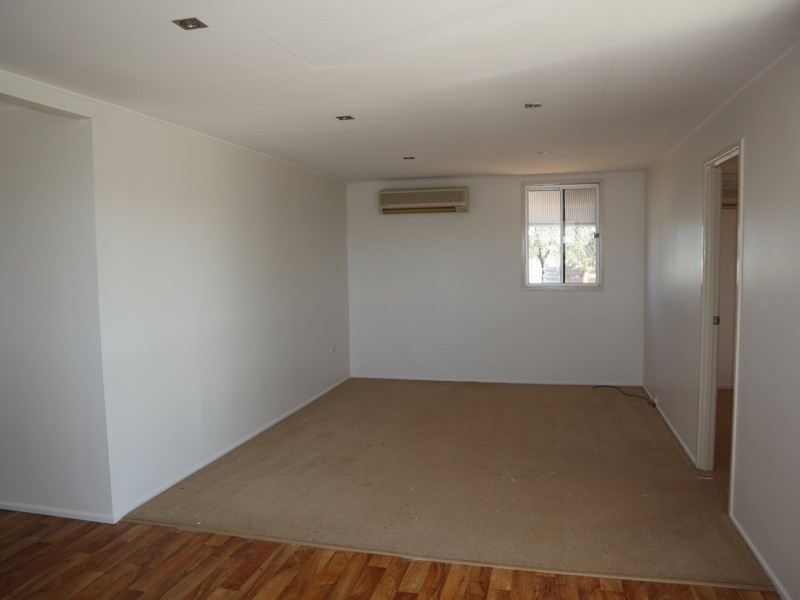 25027 (Lot Capricorn Highway, Emerald QLD 4720