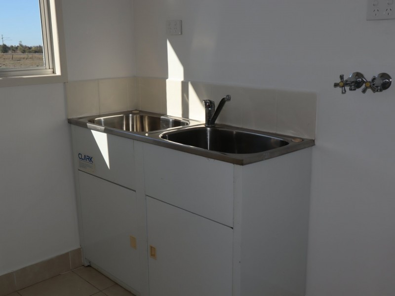 25027 (Lot Capricorn Highway, Emerald QLD 4720