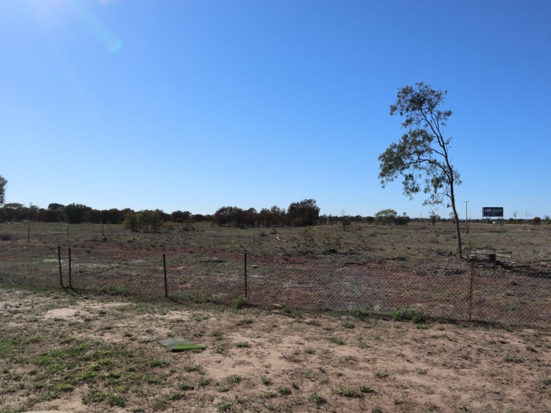 25027 (Lot Capricorn Highway, Emerald QLD 4720