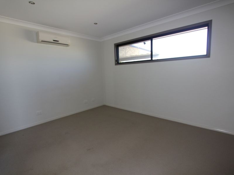 Unit 2/2 Morgan Place, Emerald QLD 4720