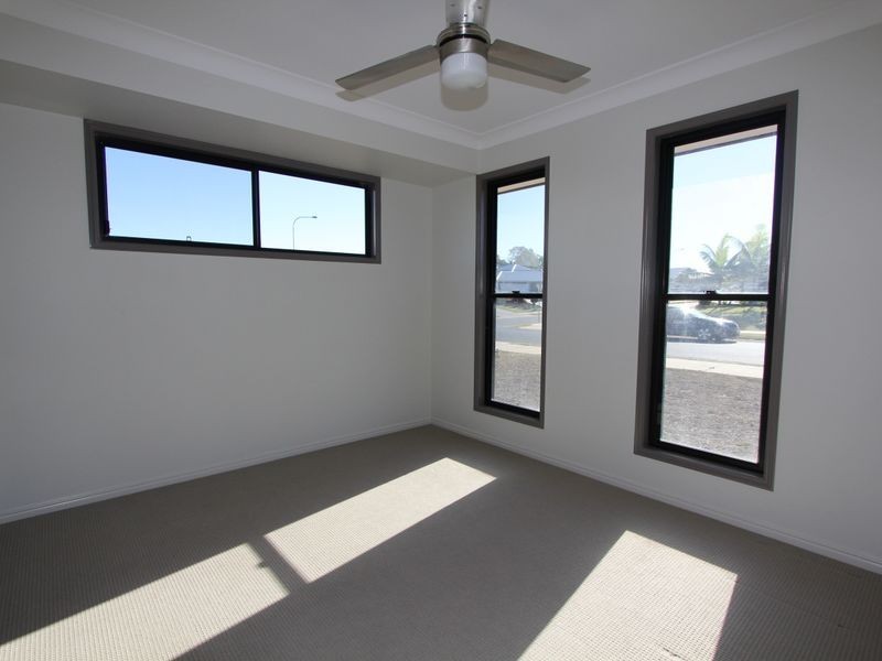 Unit 2/2 Morgan Place, Emerald QLD 4720