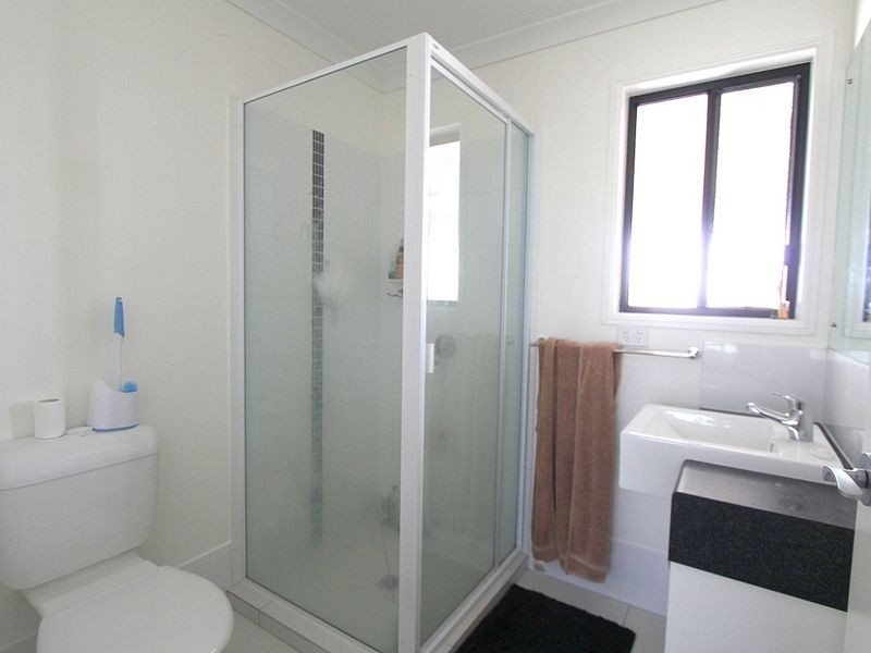 2 Sewell Street, Emerald QLD 4720