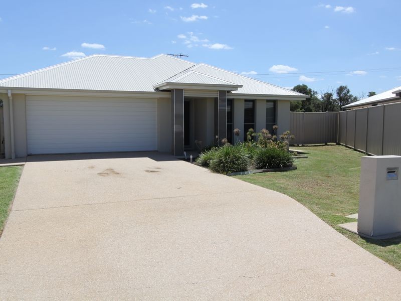 22 Kassidy Drive, Emerald QLD 4720