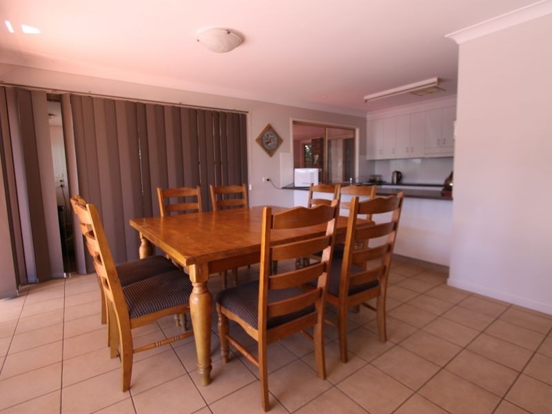 9 Jacqueline Drive, Emerald QLD 4720