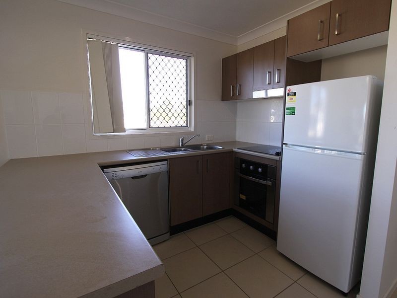 Unit 4/6 Sullivan Street, Emerald QLD 4720