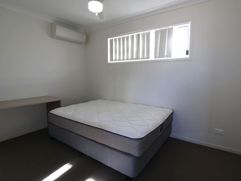 Unit 4/6 Sullivan Street, Emerald QLD 4720