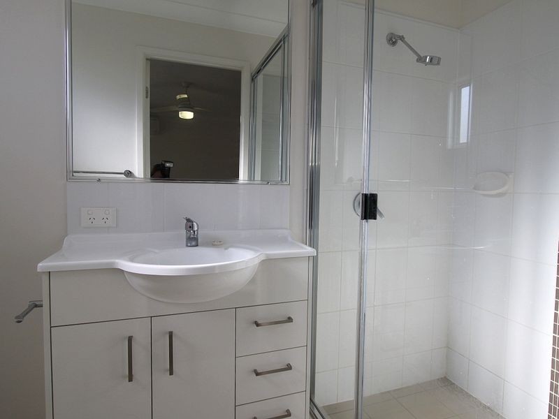 Unit 4/6 Sullivan Street, Emerald QLD 4720