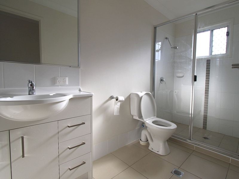 Unit 4/6 Sullivan Street, Emerald QLD 4720
