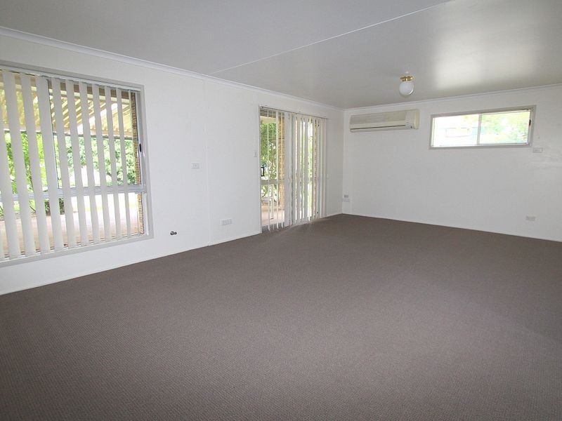 7 Gibson Grove, Emerald QLD 4720
