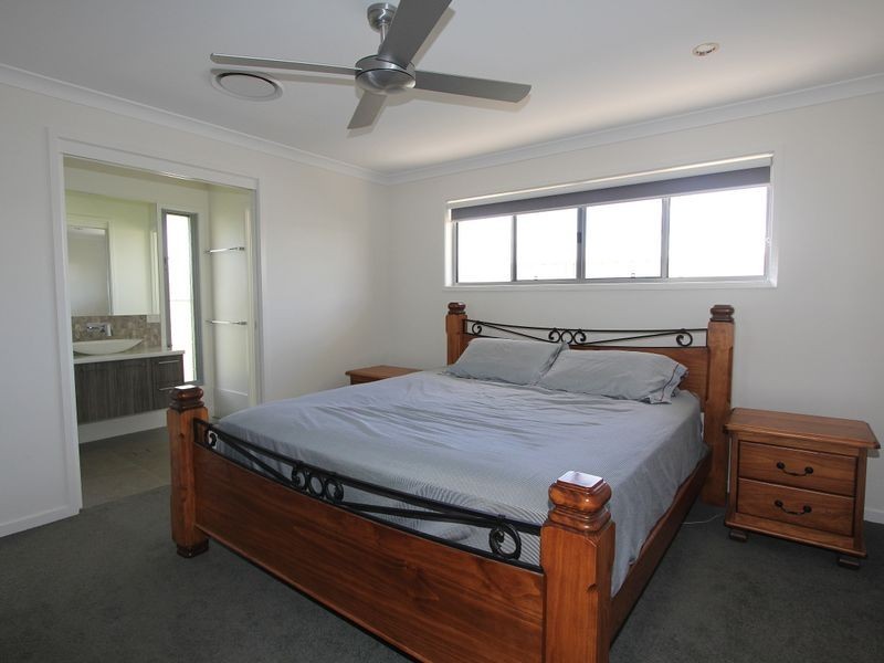 16 Flemington Road, Emerald QLD 4720