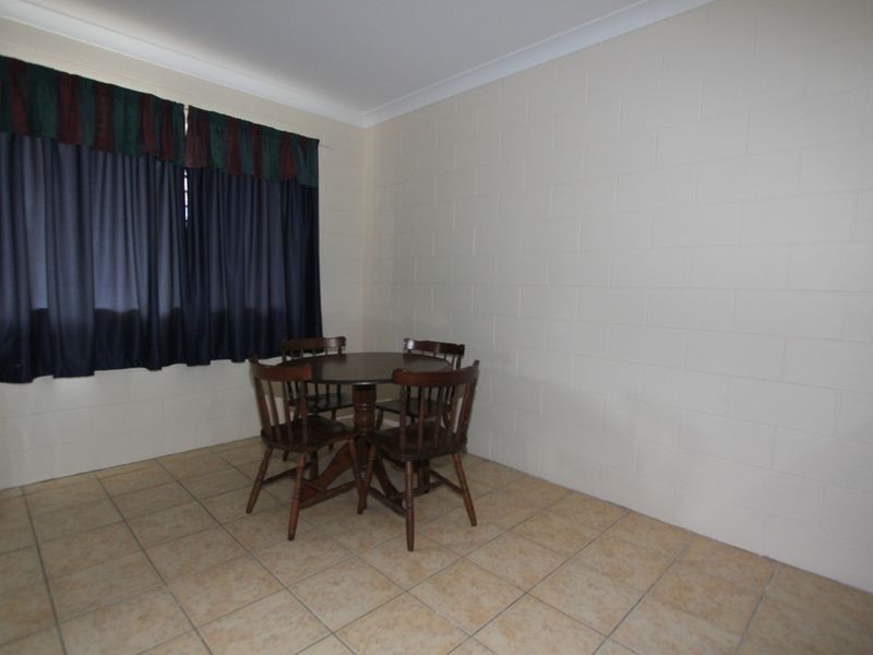 Unit 1/18 Diamond Avenue, Emerald QLD 4720