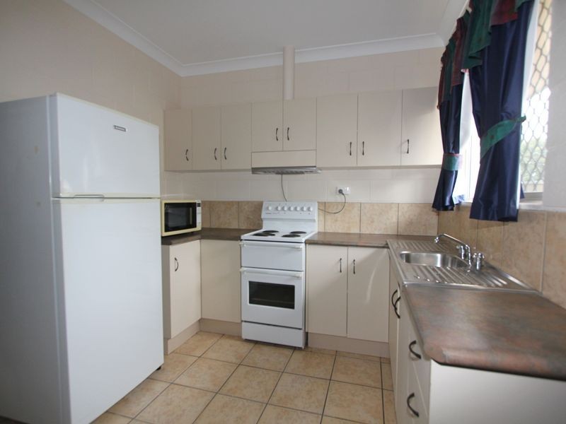 Unit 1/18 Diamond Avenue, Emerald QLD 4720