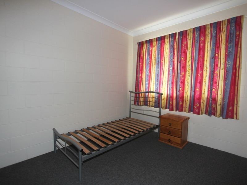 Unit 1/18 Diamond Avenue, Emerald QLD 4720