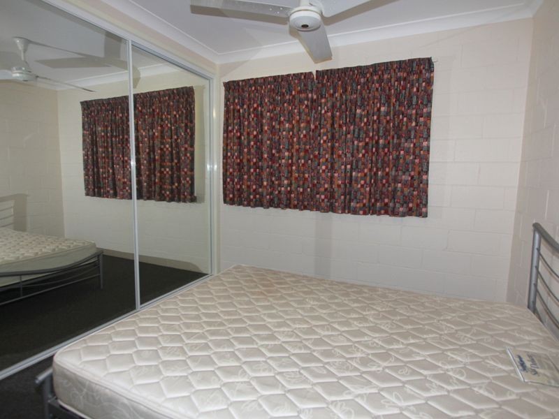 Unit 1/18 Diamond Avenue, Emerald QLD 4720