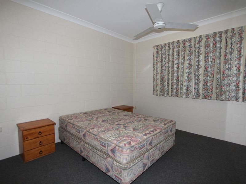 Unit 1/18 Diamond Avenue, Emerald QLD 4720