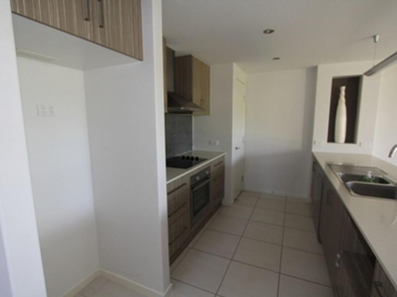 Unit 11/20-24 Mooney Crescent, Emerald QLD 4720