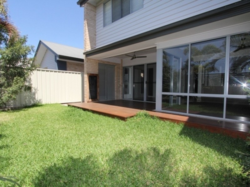 Unit 11/20-24 Mooney Crescent, Emerald QLD 4720