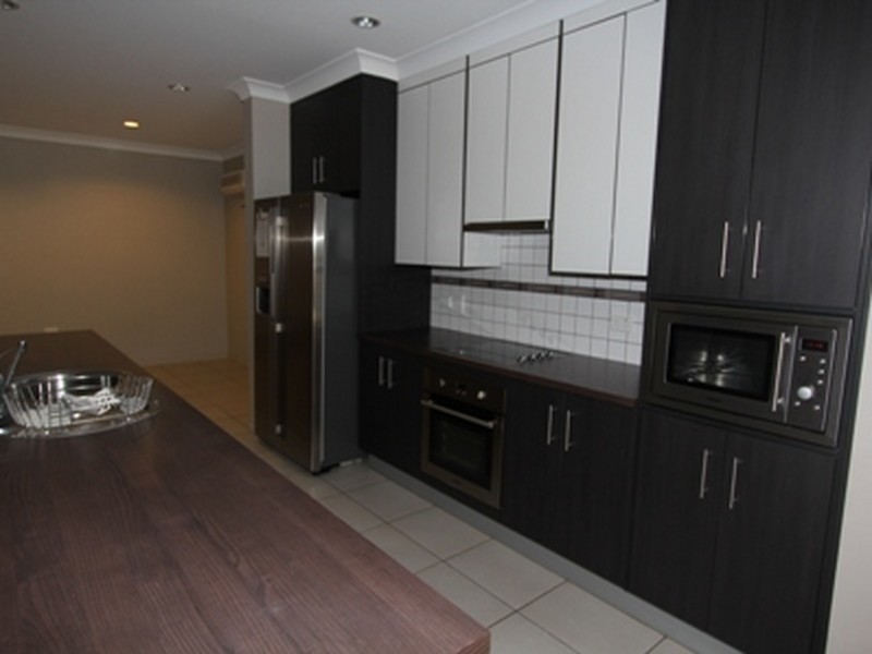 Unit 1/228 Borilla Street, Emerald QLD 4720