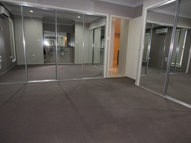 Unit 1/228 Borilla Street, Emerald QLD 4720