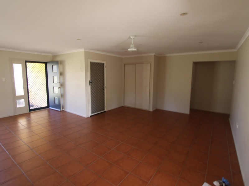 5 Park Avenue, Emerald QLD 4720