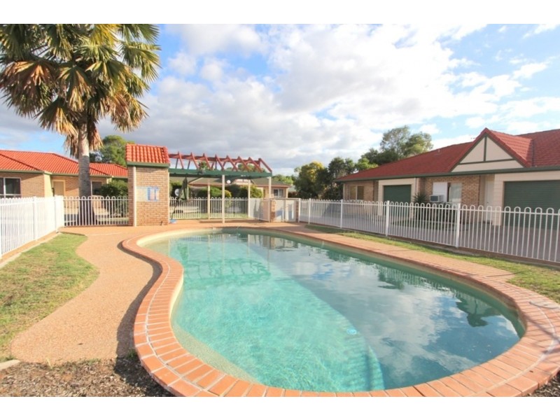 Unit 11/29 Esmond Street, Emerald QLD 4720