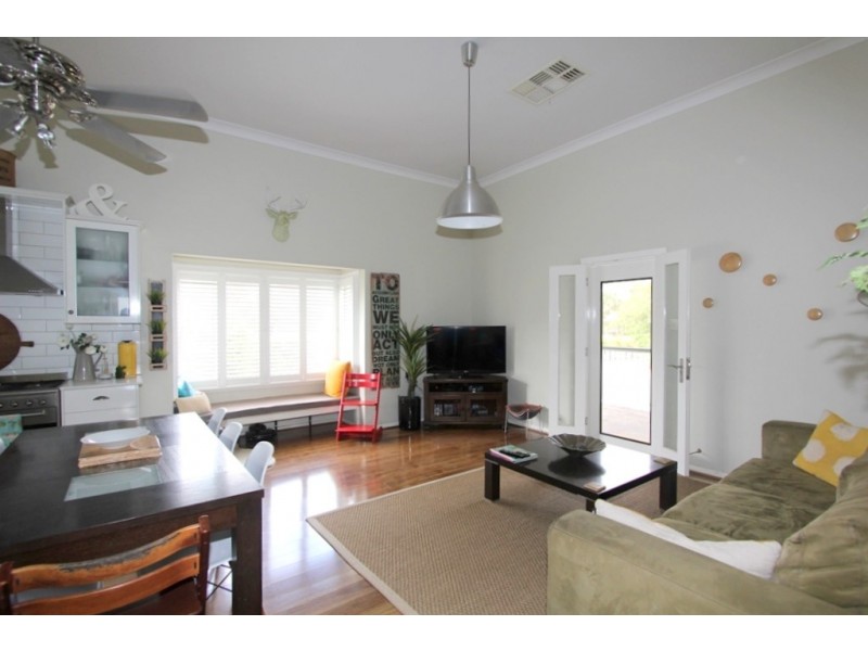 16A Crendon Street, Emerald QLD 4720