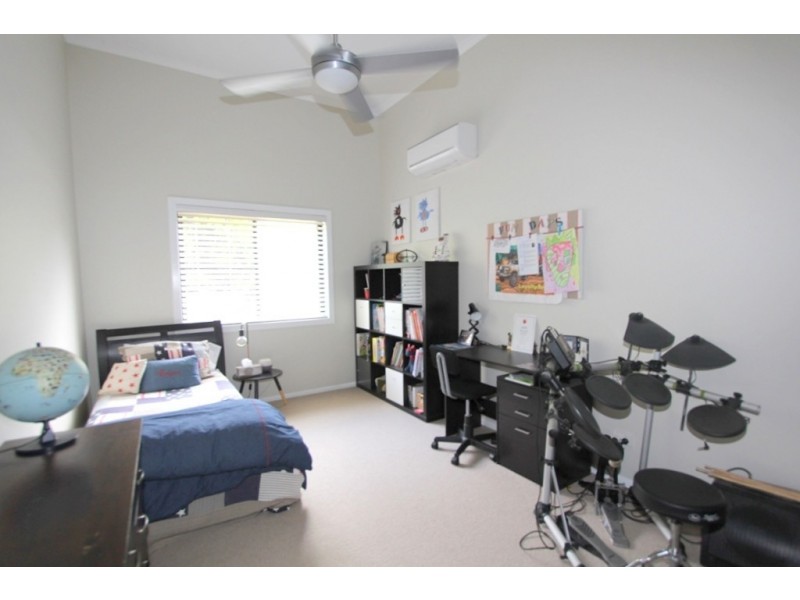 16A Crendon Street, Emerald QLD 4720