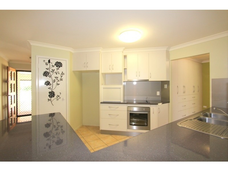 21 Coaker Drive, Emerald QLD 4720